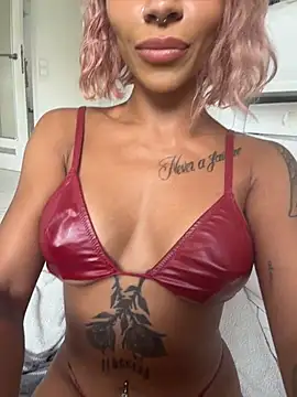 cocolata444 XXX чат на живо
