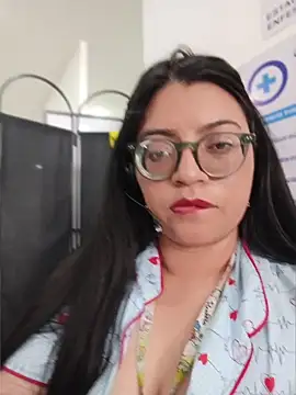 SOFI__10's Live XXX Chat