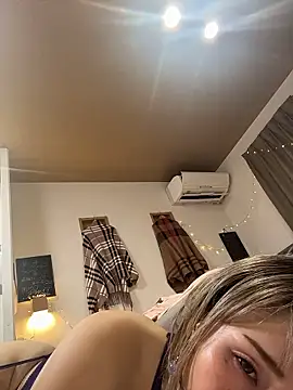 SHOPAO1031 Show Webcam