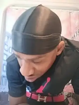 007Giovani Chat XXX in diretta