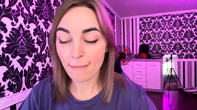Vellora_ Chat XXX in diretta