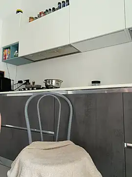 YumiLux Live XXX Chat