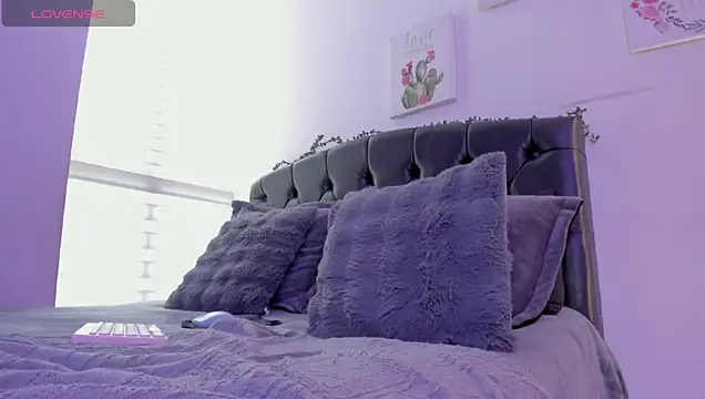 Amaranthaa1 Adlı Modelin Canlı XXX Sohbeti