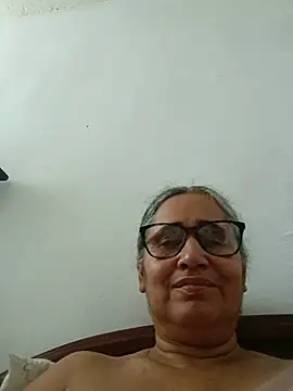 _candi's Live XXX Chat