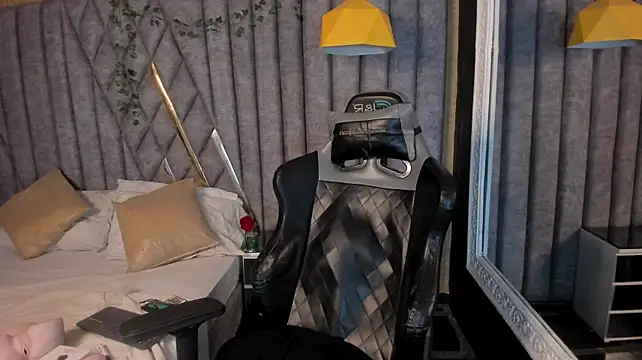 NicolaiKaravn Webbikameraesitys