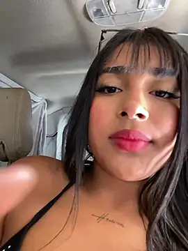 Mariangel_11's Live XXX Chat
