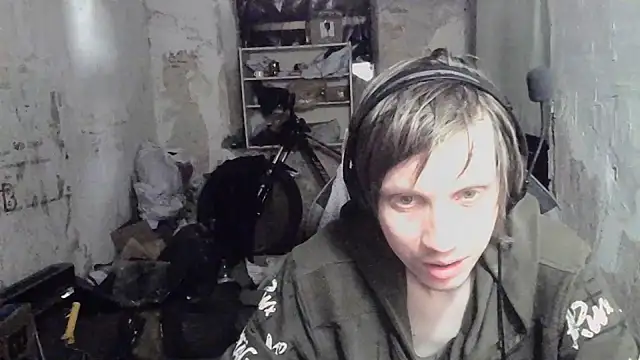 Show de makarov1993 na webcam