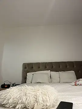 IrisBlues' Live XXX Chat