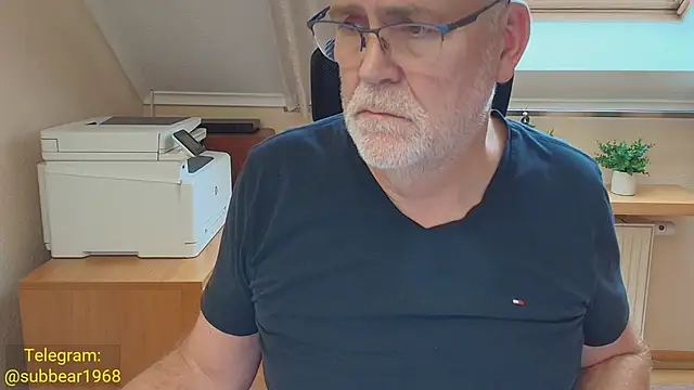 subbear1968 Шоу с уебкамера