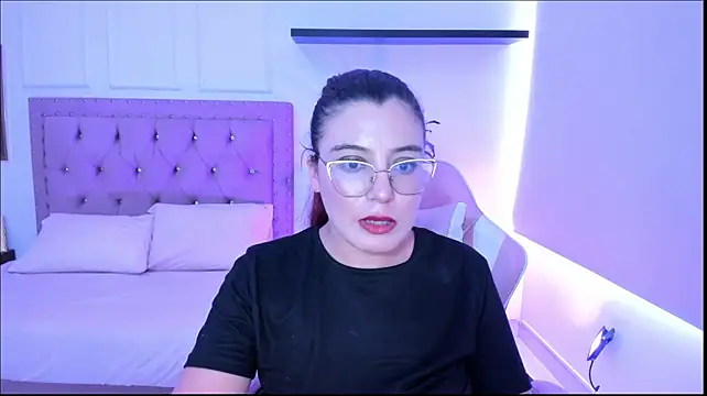 XXX chat uživo modela allison_mc