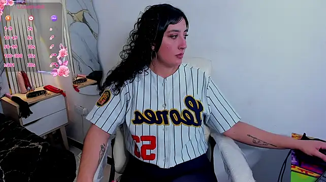 Megan_Reeves' Live XXX Chat