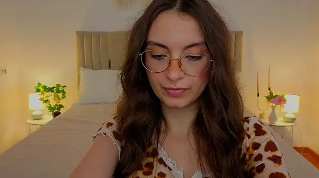 Онлайн чат XXX Real_cutie1