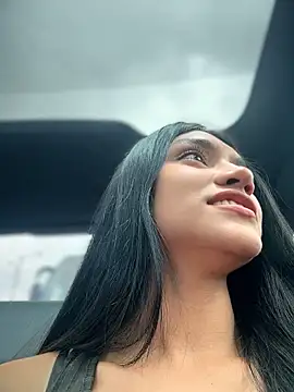 Živý XXX chat Nicolle_Quiintero