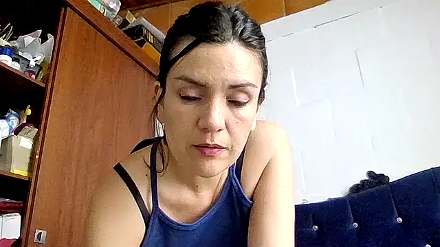Chatroom XXX en direct de princessbella93