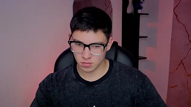JamesCr_ Chat XXX in diretta