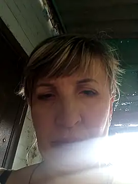Živý XXX chat BellaBlum777
