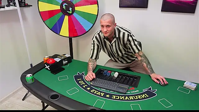 Igor_Wilde Show in webcam