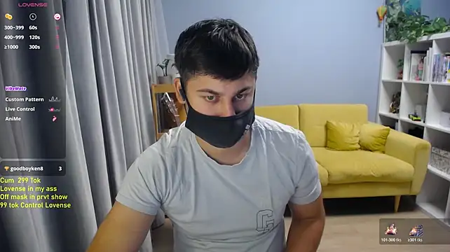 Tomguys 现场XXX聊天