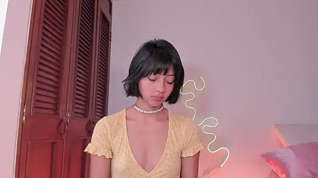 Londonttipton's Live XXX Chat