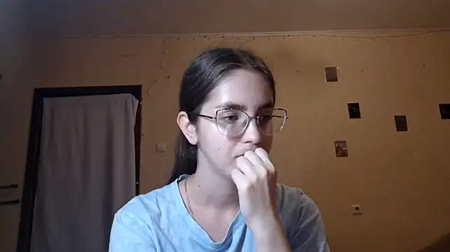 Katelemon Chat XXX in diretta