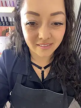 Show modela Nails_Lucia na web-kameri