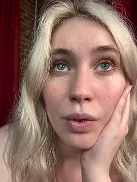 Czat XXX na żywo – LovelyMiu