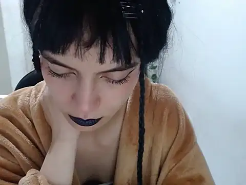 seraphina_31's Live XXX Chat