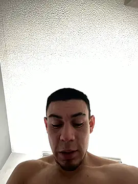 Taylor_DiamondBoy – Naživo XXX chat