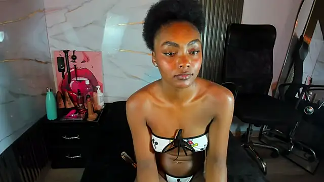 Živý XXX chat Asha_zuri69