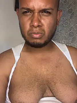 dominik_ire ওয়েবক্যাম শো