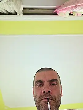 XXX chat uživo modela SIRMASTERDOMINATORXXL