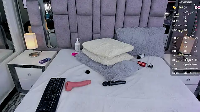 EMMAHILL1 Chat XXX live