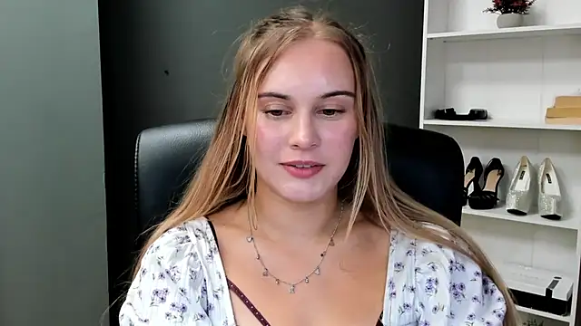 Chat XXX Live kitty_valeria