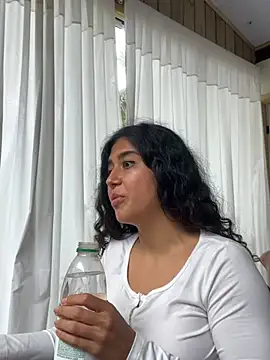 deusaludovica Chat XXX in diretta