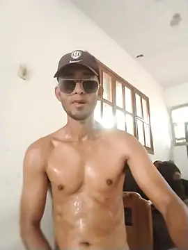 Joudue Webcam show