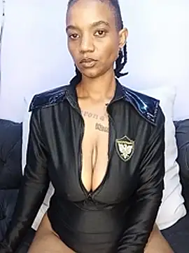 צ'אט XXX בשידור חי של JANIELEE8XXXXX