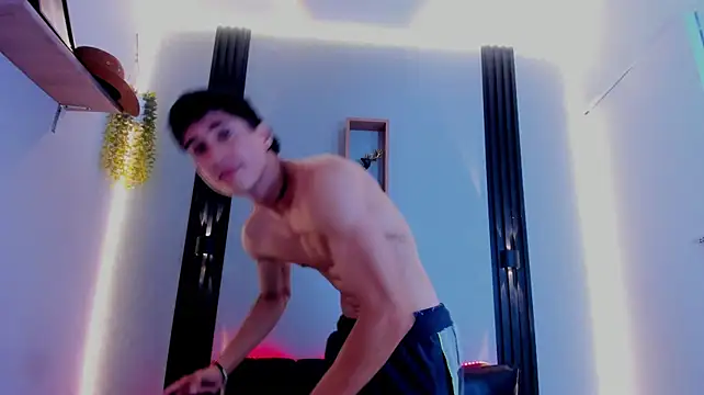Dark_Valentino_ Pertunjukan Webcam