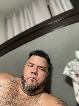 HotDominicanCum Adlı Modelin Canlı XXX Sohbeti