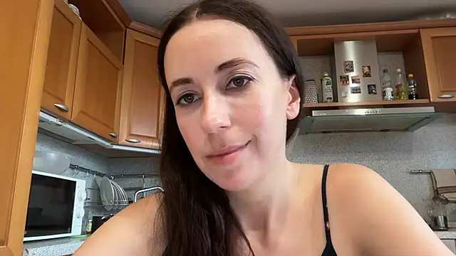 Flamingo_Queen's Live XXX Chat