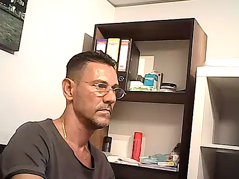 Chat XXX Live mastercharisma35