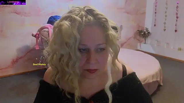 Penelope_Pinky Live XXX-chat