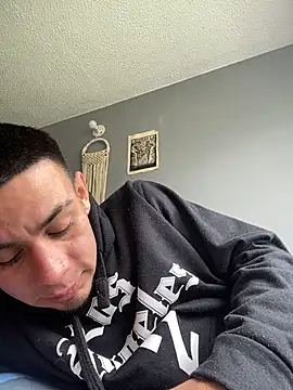 Chat XXX en directo de Taylor_DiamondBoy