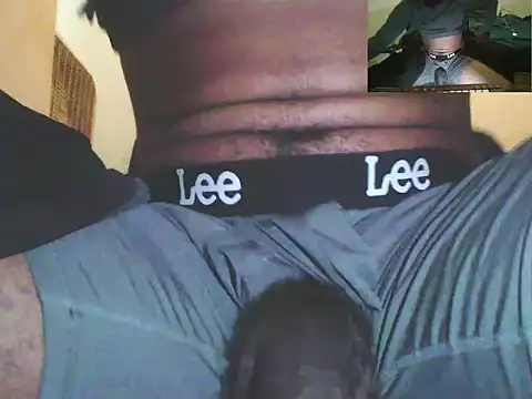 tellmeuluvm3's Webcam Show