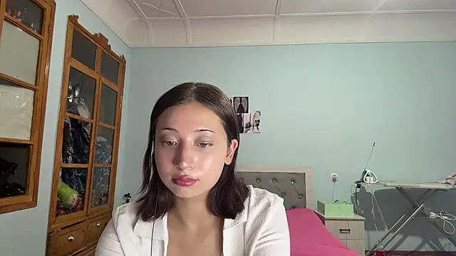 TeresitaCocanougher's Live XXX Chat