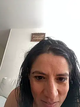 Mila_rebel 现场XXX聊天