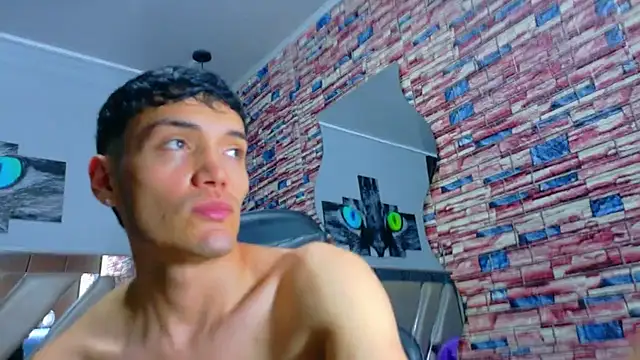 Chat XXX ao vivo de Aron_Darkx