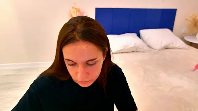 Ola_Queen Chat XXX in diretta