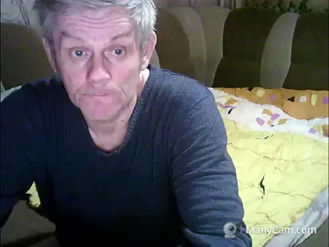 Mr__XX's Live XXX Chat