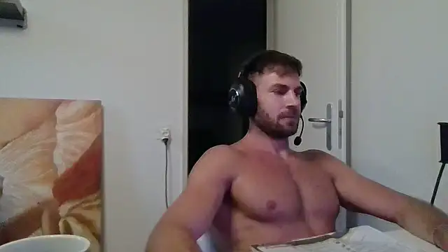 alpha-hunk – Naživo XXX chat