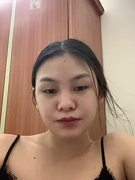 Weevi10 – Live XXX-chat